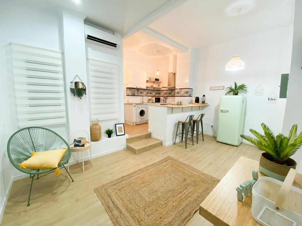 Belleza Y Estetica Modernista En Pleno Centro لقنت المظهر الخارجي الصورة